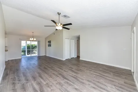 137 Arrowhead Circle Jupiter FL 33458