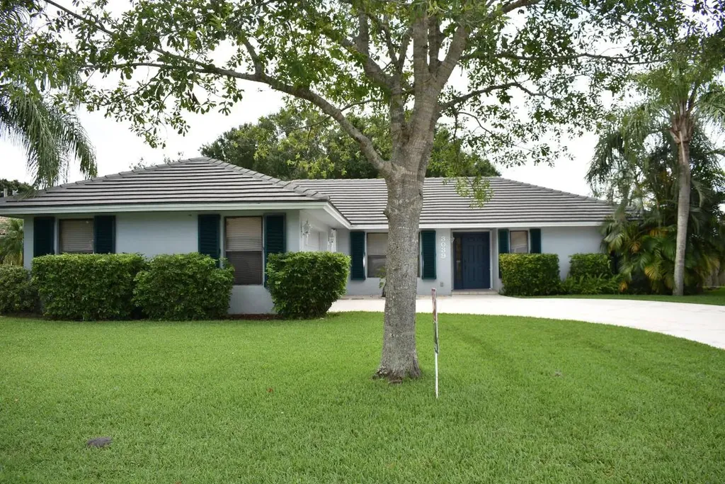 3039 SW Seaboard Avenue Palm City FL 34990