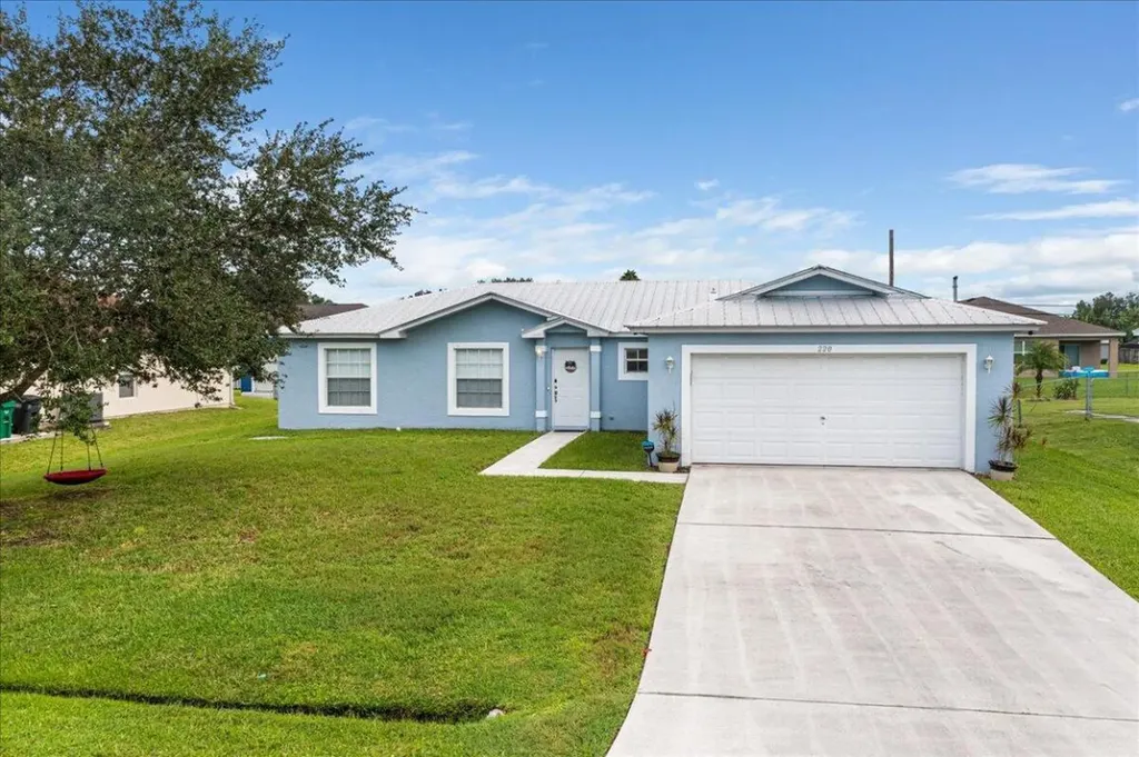 220 SW Aubudon Avenue Port St Lucie FL 34984