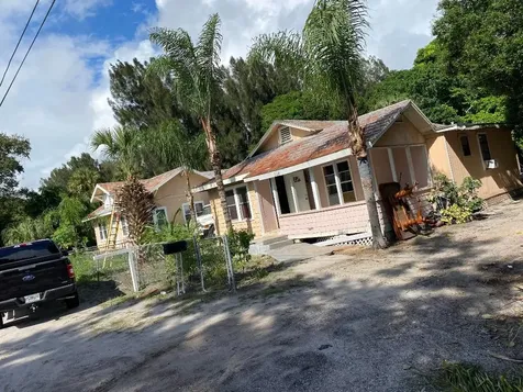 314 N 15th Street Fort Pierce FL 34950