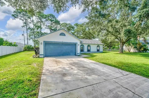 1800 SW Glenco Street Port St Lucie FL 34953