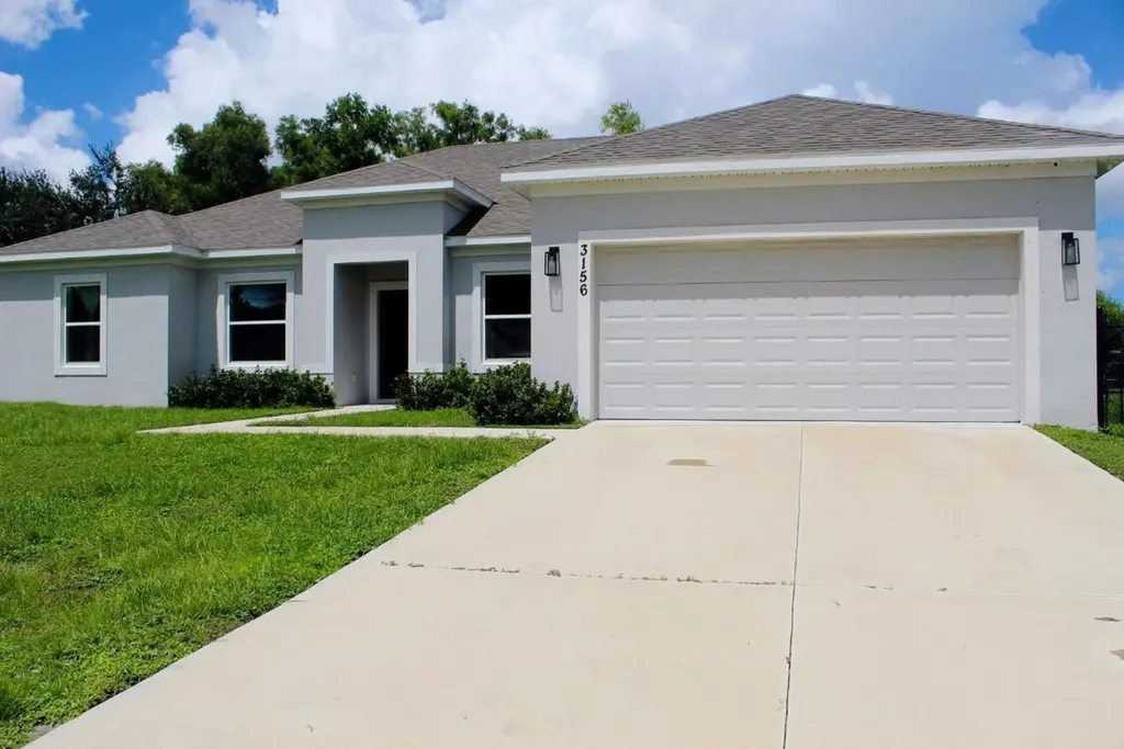 3156 SW Ann Arbor Road Port St Lucie FL 34953