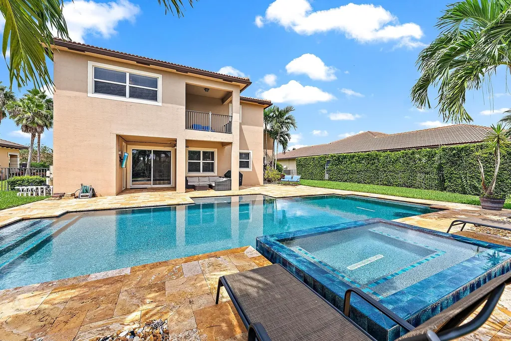 168 Manor Circle Jupiter FL 33458