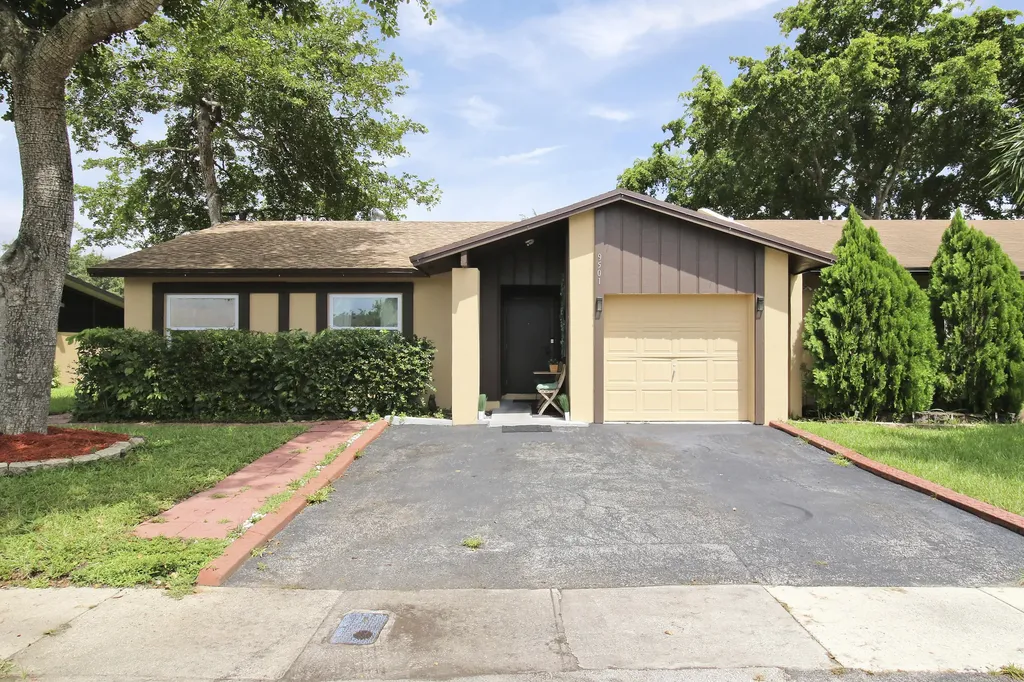 9501 W Heather Lane Miramar FL 33025