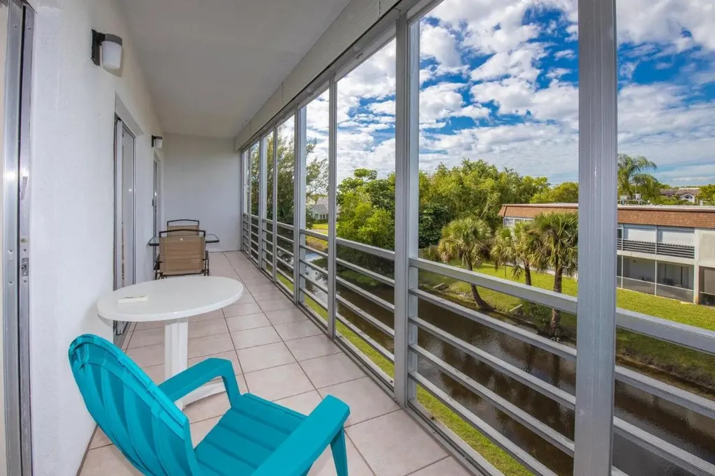 6289 Lear Drive Lake Worth FL 33462