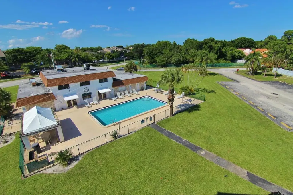 6289 Lear Drive Lake Worth FL 33462
