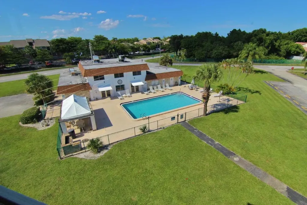 6289 Lear Drive Lake Worth FL 33462