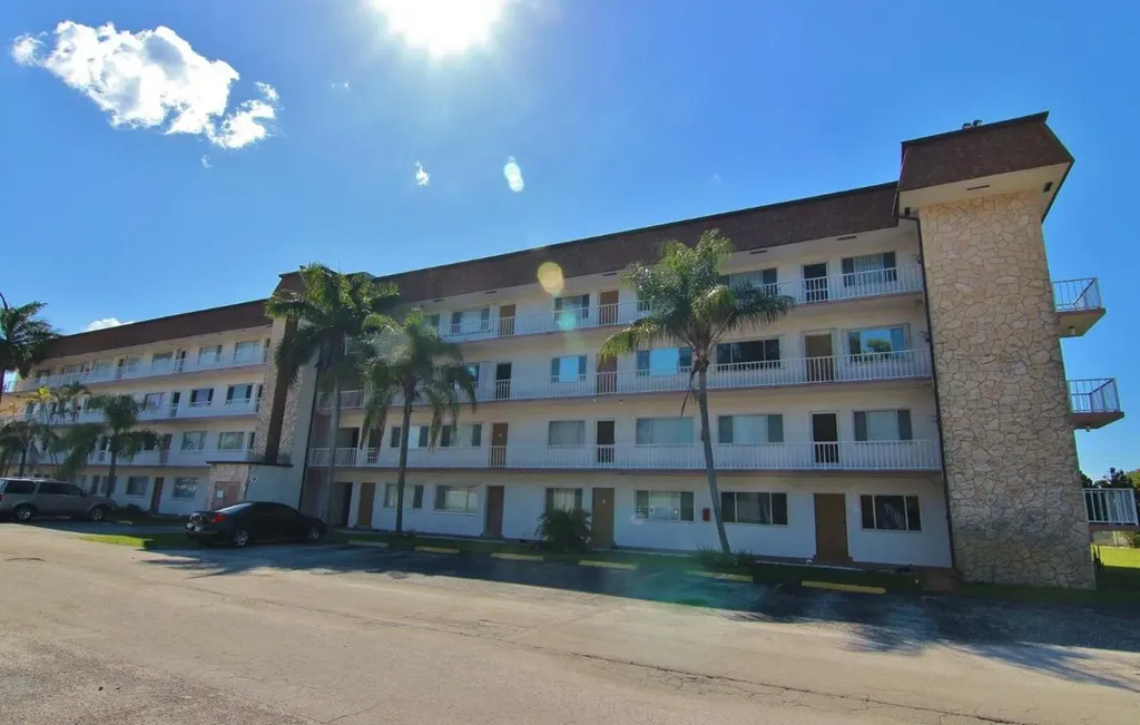 6289 Lear Drive Lake Worth FL 33462