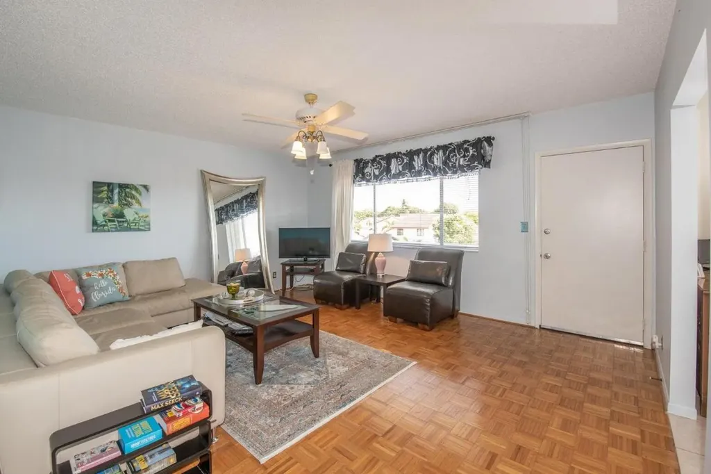 6289 Lear Drive Lake Worth FL 33462