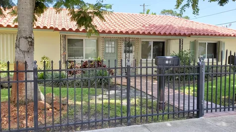 1006 SE 4th Street Boynton Beach FL 33435