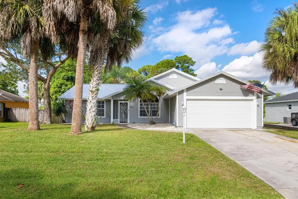 1150 SW Irving Street Port St Lucie FL 34983