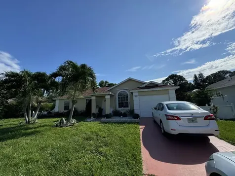 6812 NW Bengal Street Port St Lucie FL 34983