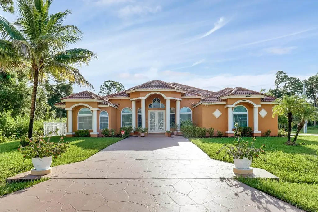 4091 SW Bamberg Street Port St Lucie FL 34953