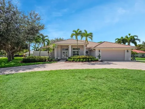 8260 SW Skipper Drive Stuart FL 34997