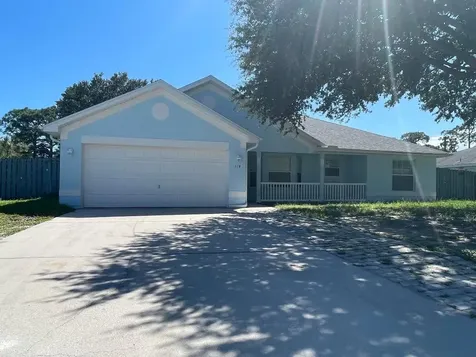 119 Conover Avenue Sebastian FL 32958