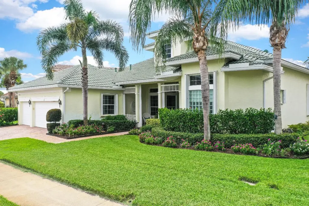 171 NW Magnolia Lakes Boulevard Port St Lucie FL 34986