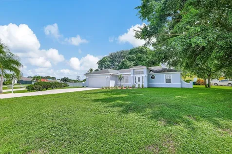 5721 NW North Macedo Boulevard Port St Lucie FL 34983