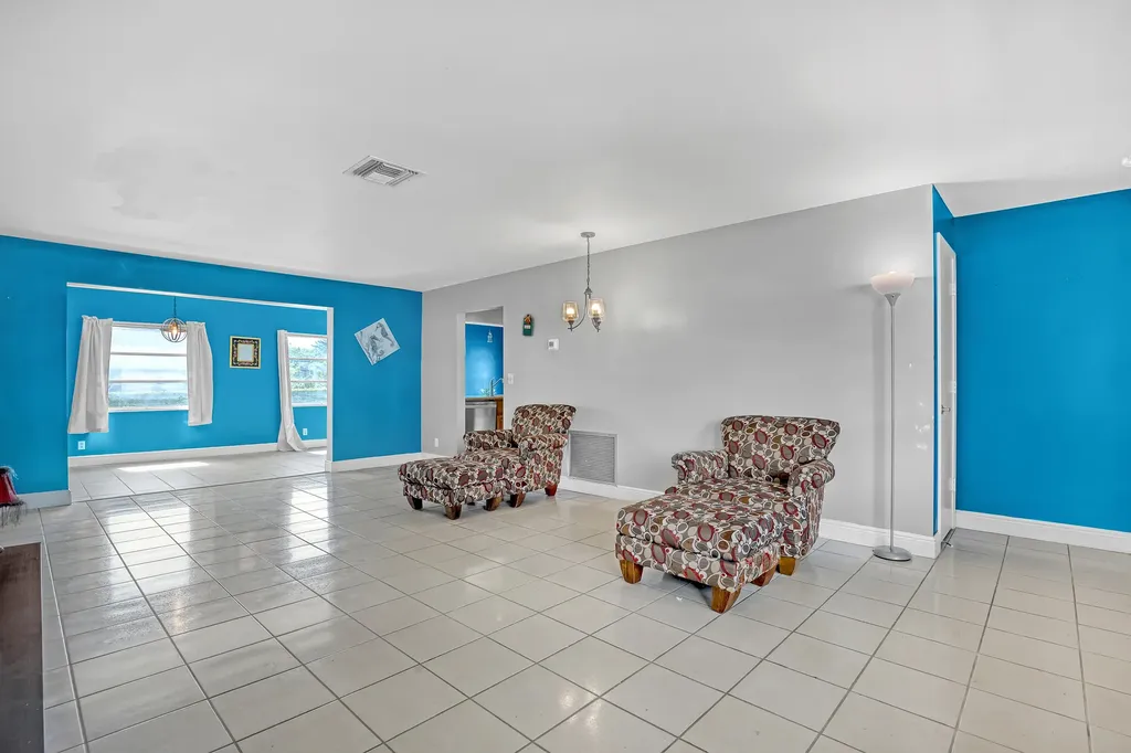 5126 Michael Drive West Palm Beach FL 33417