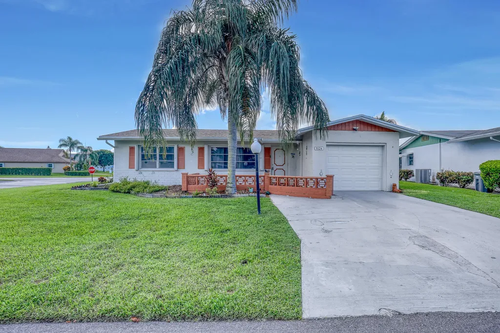 5126 Michael Drive West Palm Beach FL 33417