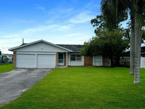 591 SE Crosspoint Drive Port St Lucie FL 34983