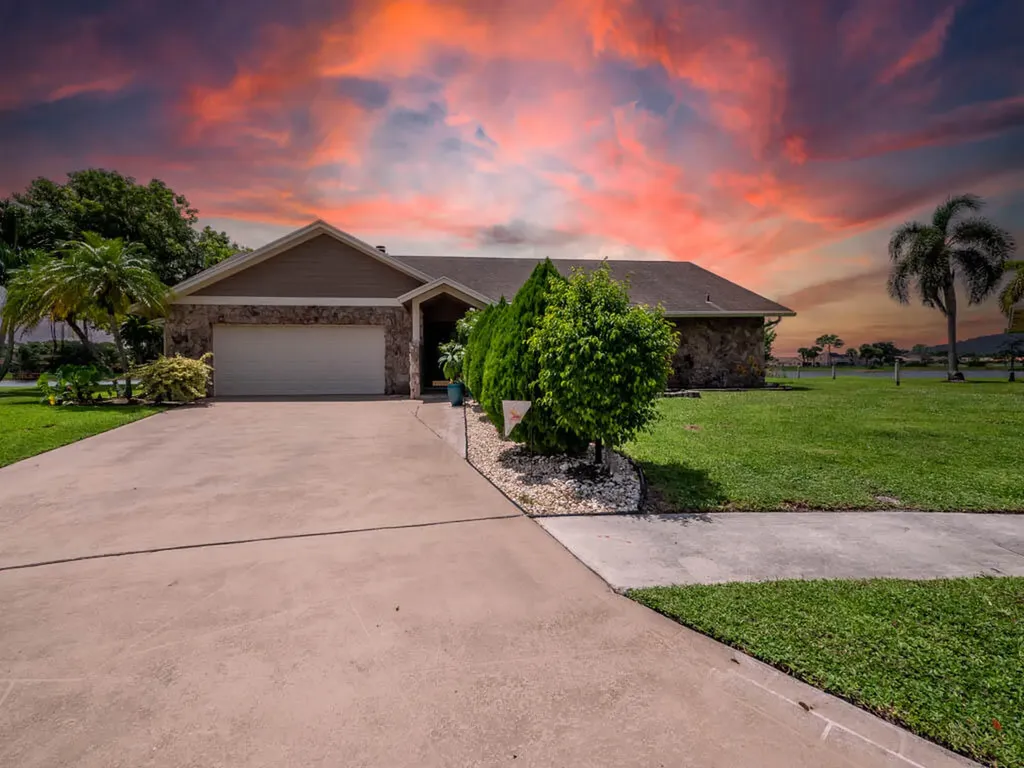 5281 Chelan Cove Lake Worth FL 33467