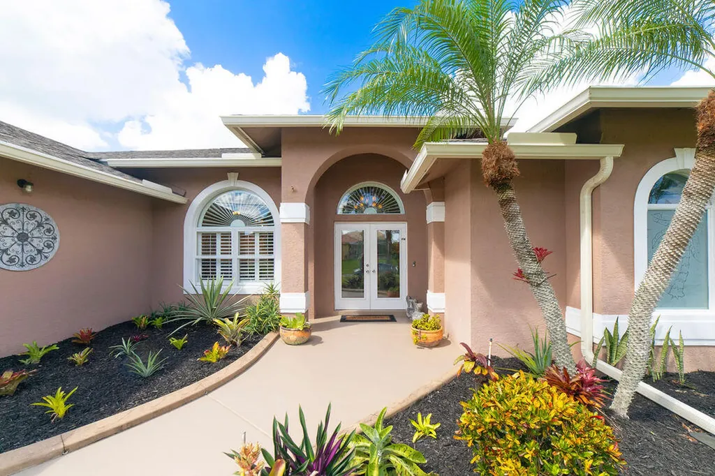 3438 SW Catskill Drive Port St Lucie FL 34953