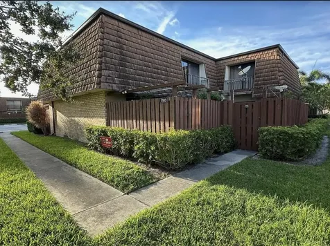 1103 11th Lane Greenacres FL 33463