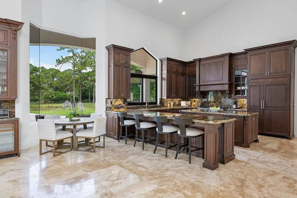 21677 El Bosque Way Boca Raton FL 33428