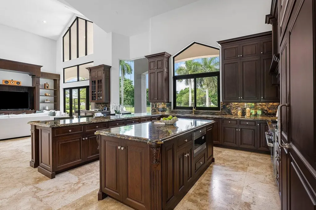 21677 El Bosque Way Boca Raton FL 33428