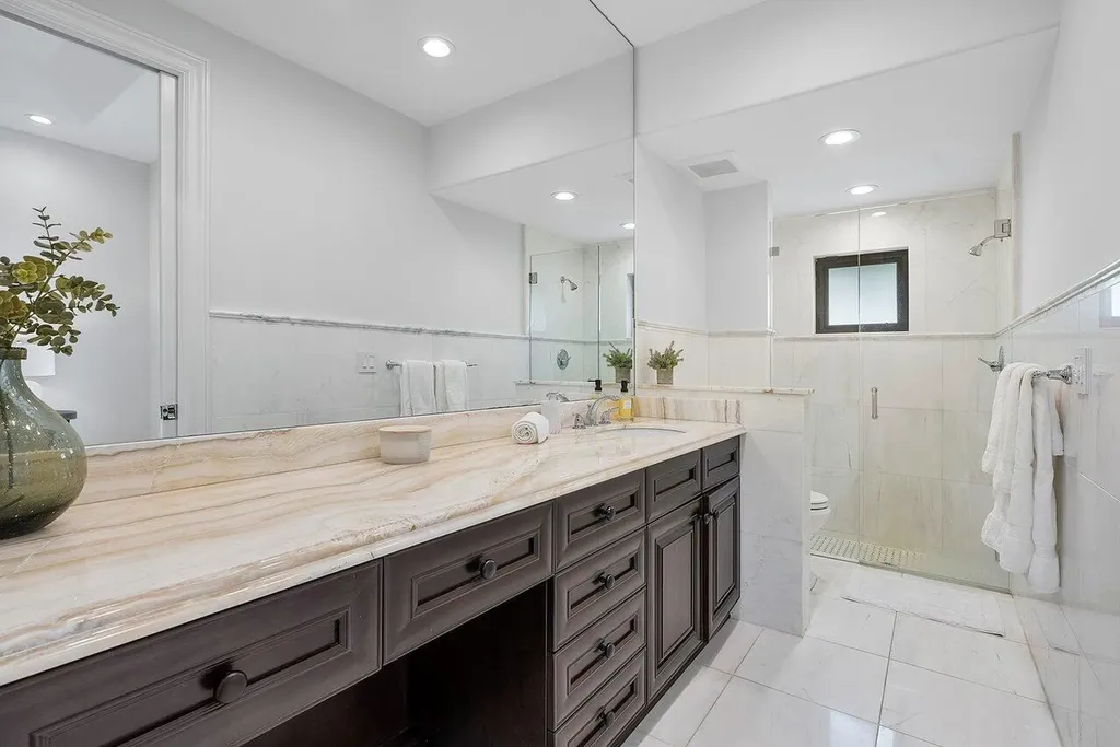 21677 El Bosque Way Boca Raton FL 33428