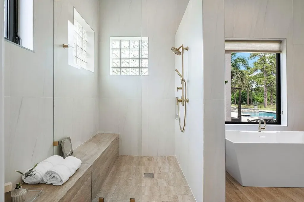 21677 El Bosque Way Boca Raton FL 33428