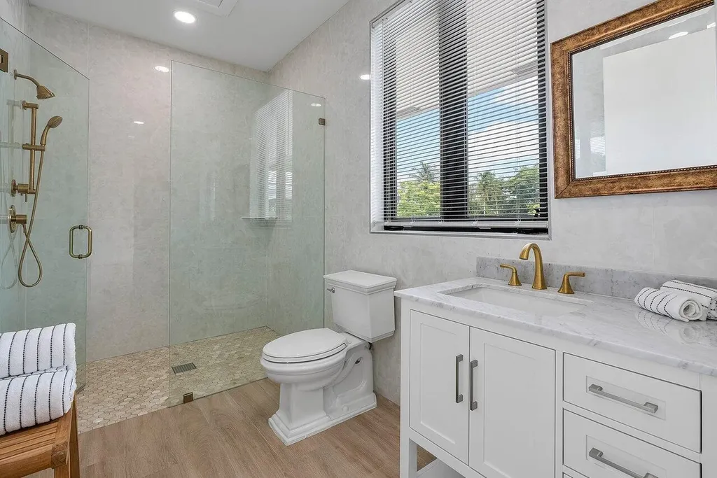 21677 El Bosque Way Boca Raton FL 33428