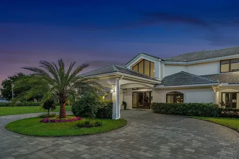 21677 El Bosque Way Boca Raton FL 33428