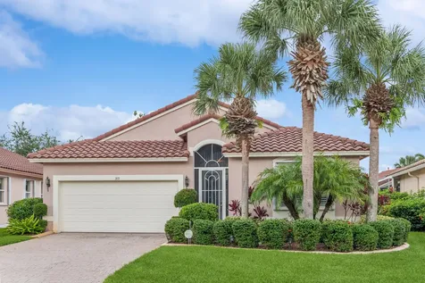 313 NW Springview Loop Port St Lucie FL 34986