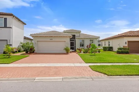 8336 NW Greenbank Circle Port St Lucie FL 34987