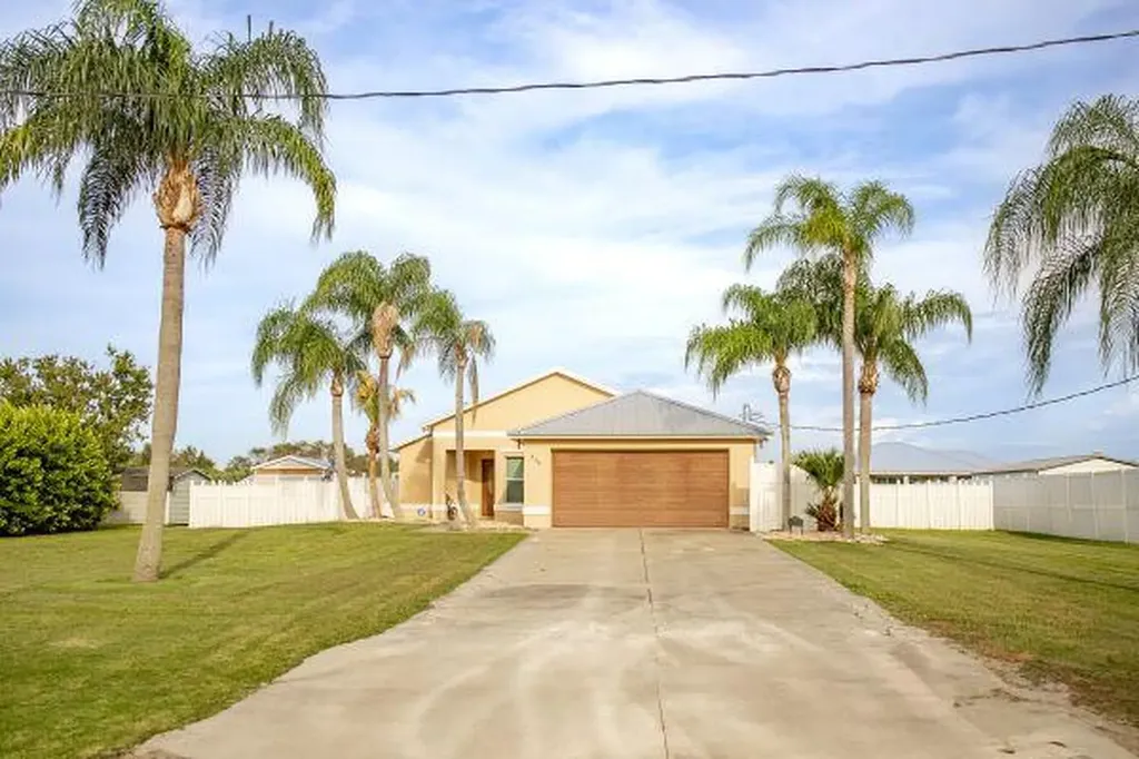 430 SW 87th Terrace Okeechobee FL 34974
