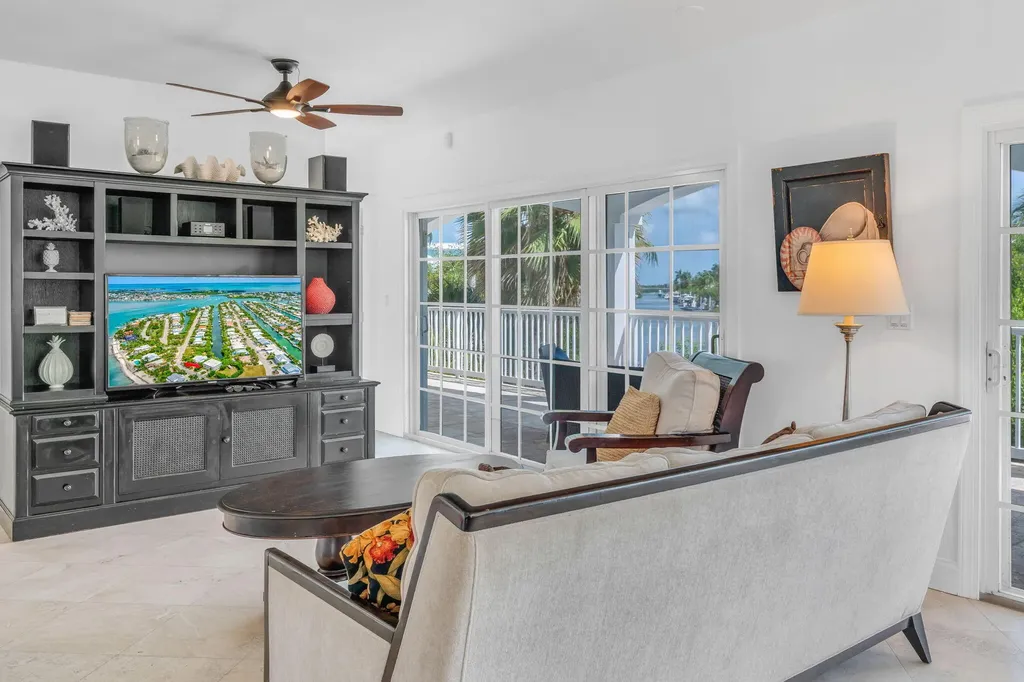 1330 Coury Drive Key Colony Beach FL