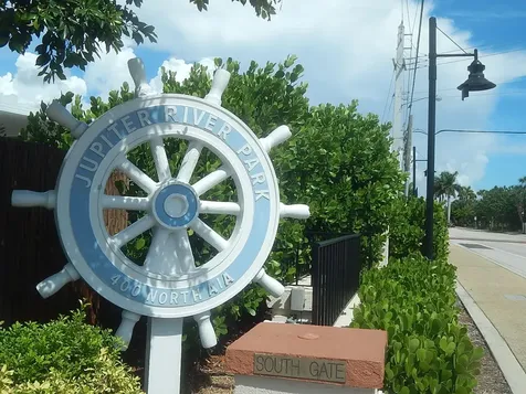 400 N A1a Jupiter FL 33477