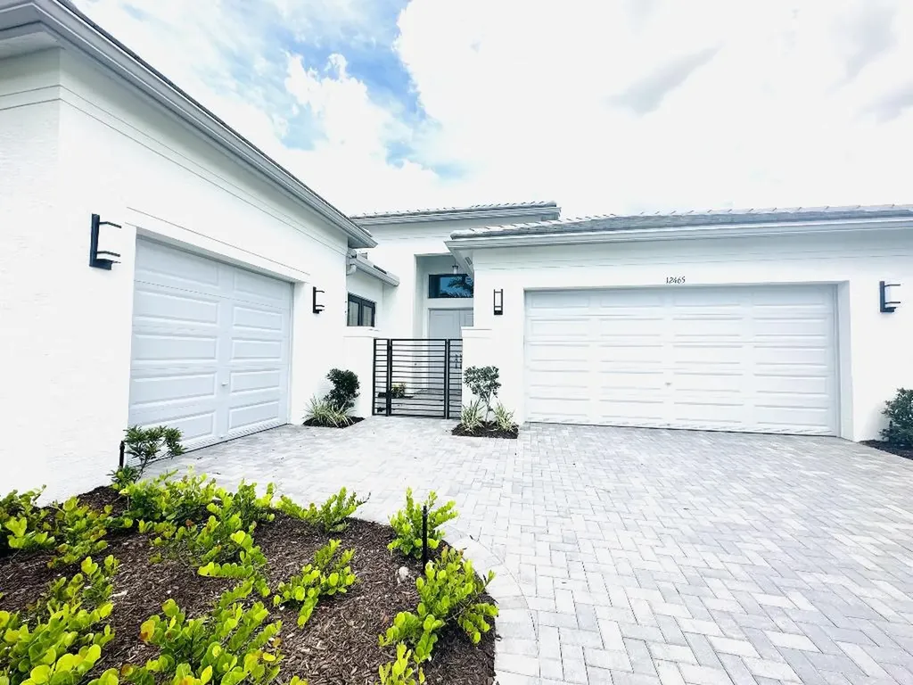 12465 SW Crystal Cove Drive Port St Lucie FL 34987