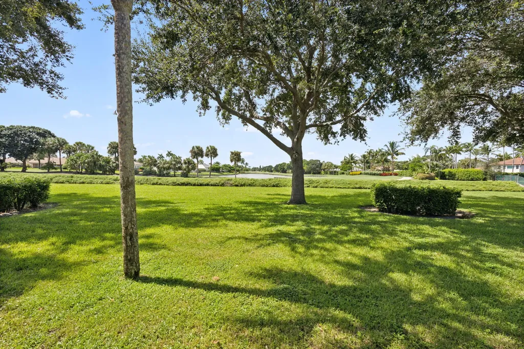 2900 SW 22nd Circle Delray Beach FL 33445