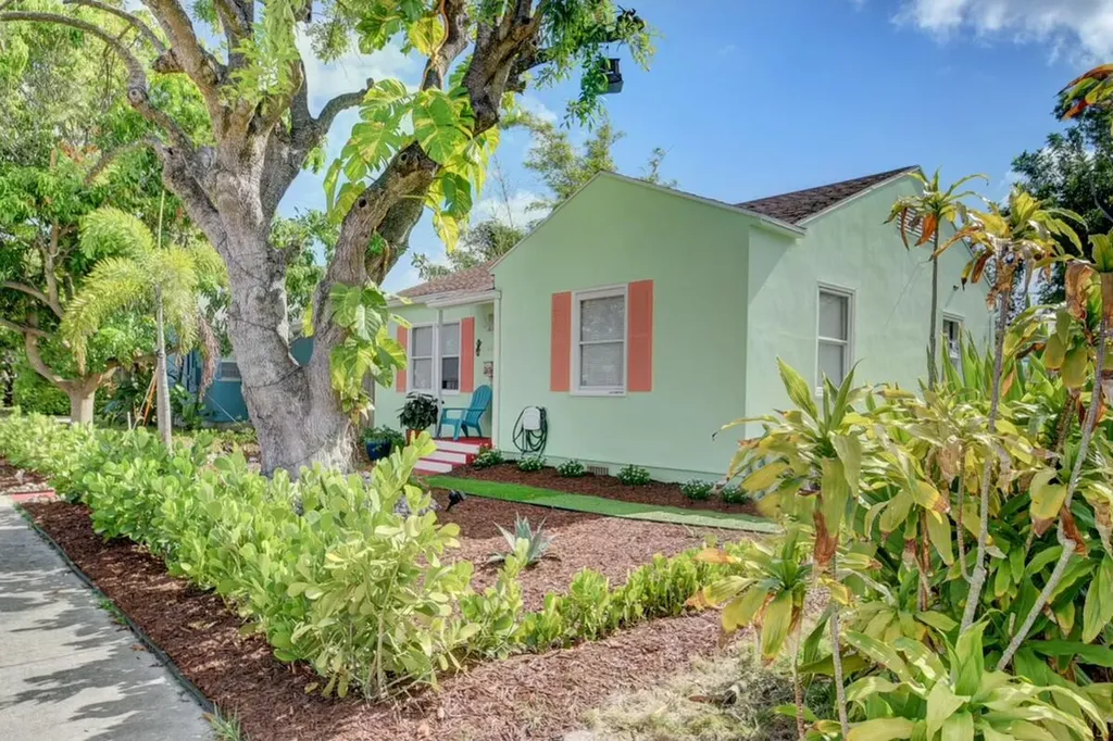 1128 N L Street Lake Worth Beach FL 33460