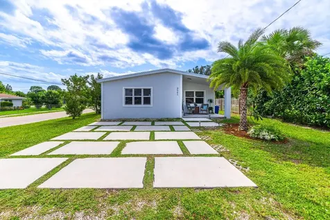 8584 SE Date Street Hobe Sound FL 33455