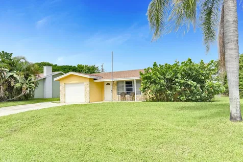 223 SW 11th Avenue Boynton Beach FL 33435