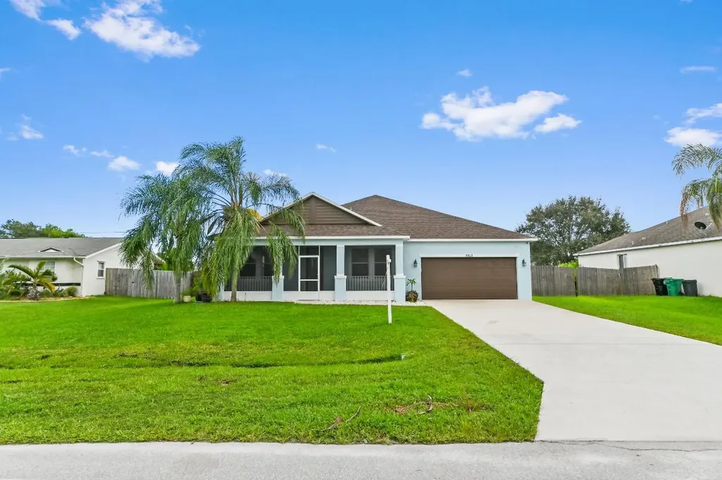1963 SE Mandrake Circle Port St Lucie FL 34952