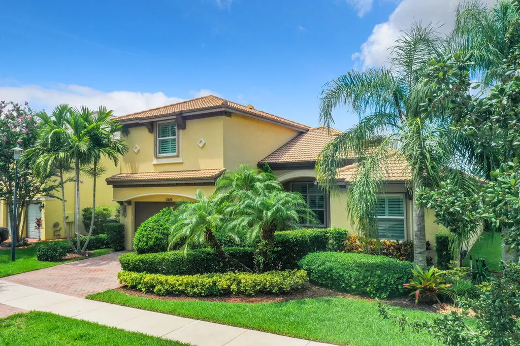 11465 SW Fieldstone Way Port St Lucie FL 34987