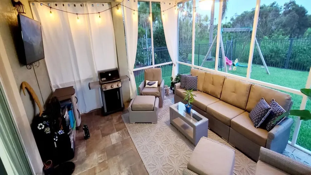 11786 SW Bennington Circle Port St Lucie FL 34987