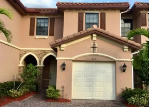 211 SE 37th Place Homestead FL 33033