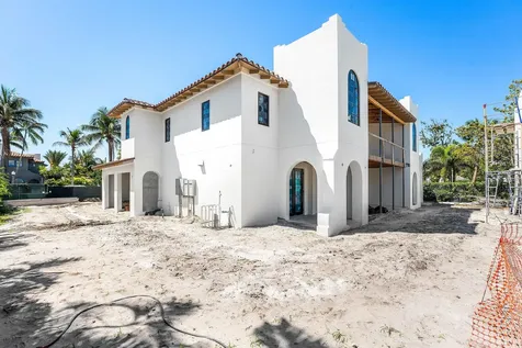 221 Monroe Drive West Palm Beach FL 33405