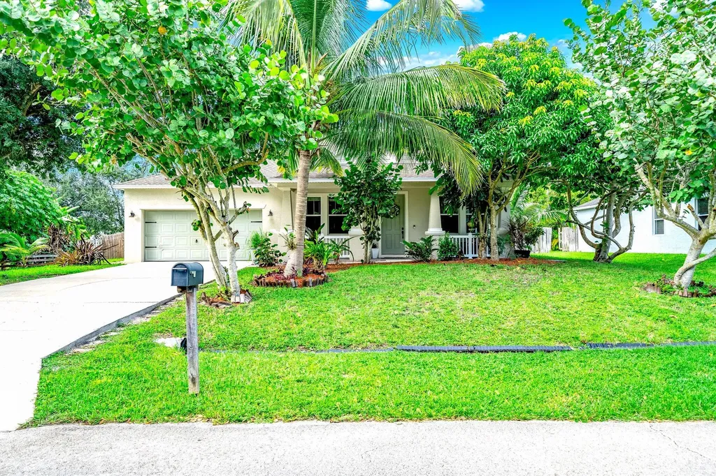 561 SW Inez Court Port St Lucie FL 34953