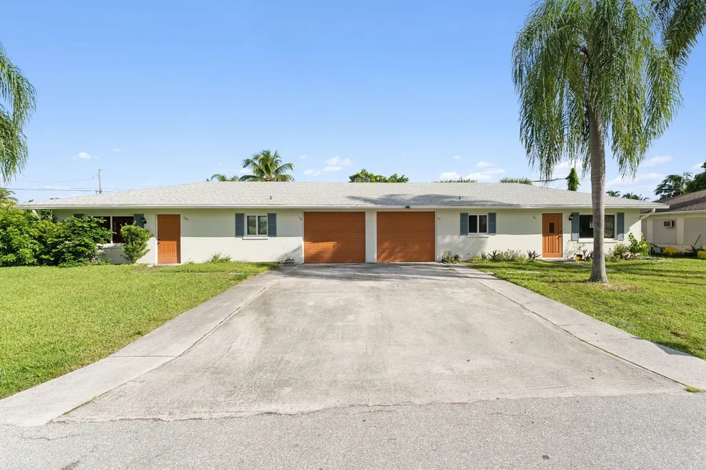 141 SW 8th Avenue Boynton Beach FL 33435